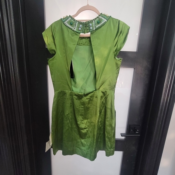BCBG Max Azria jewel neck silk party cocktail green mini dress NYE 10 Medium - Picture 13 of 16